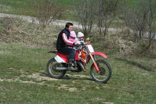 125cm3.JPG